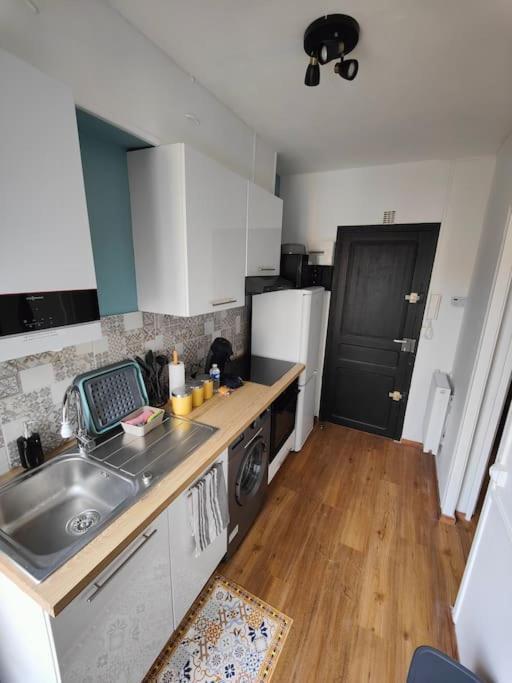 Charmant T2 Atypique, Renove Beziers Exterior photo